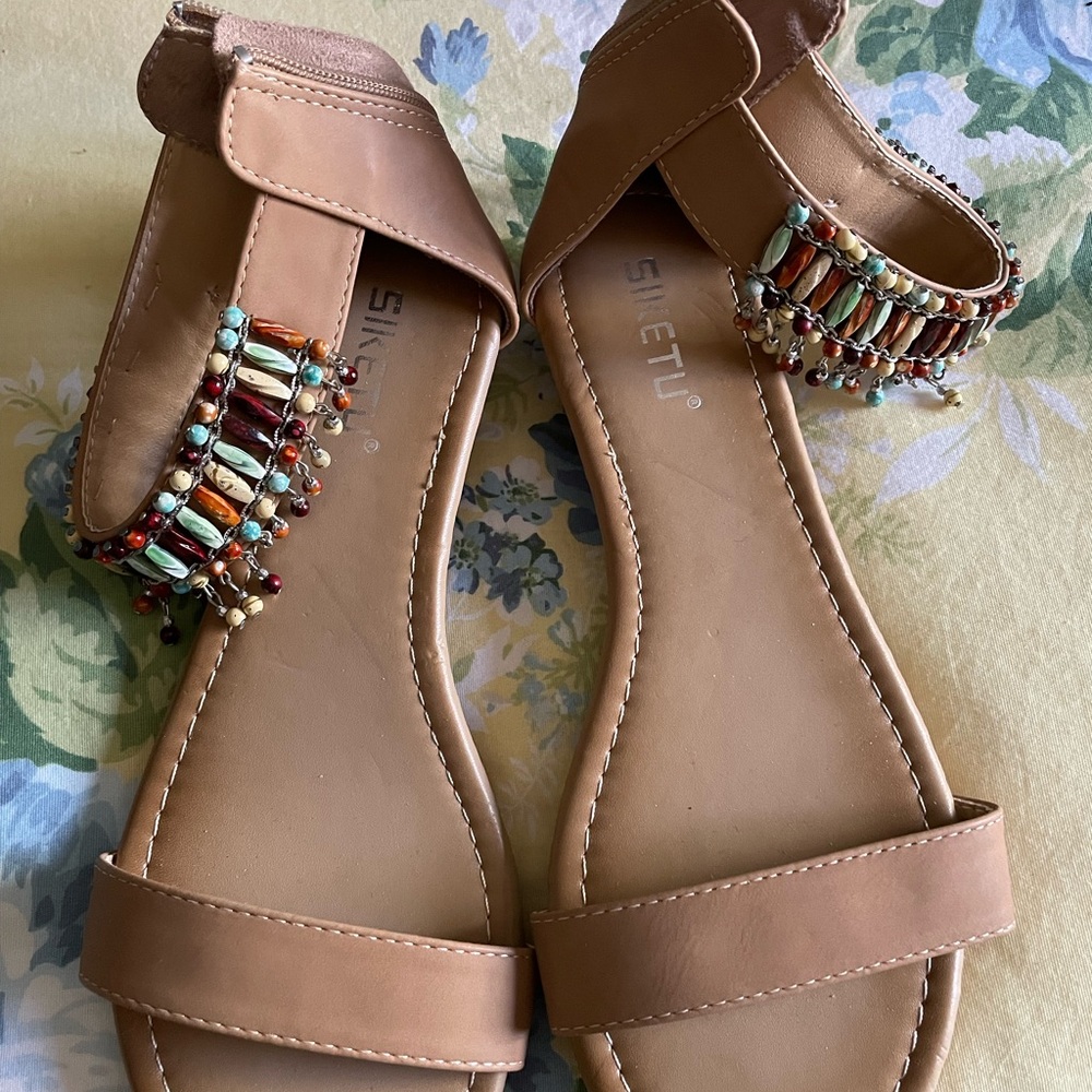 Beige bead accented double strap sandal size 9.5